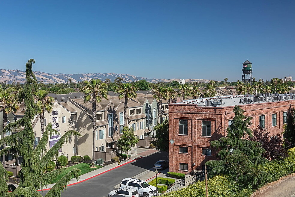 The Esplanade, San Jose, CA 95112 - photo 1