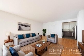 90-02 Queens Blvd Unit 413, Queens, NY 11373