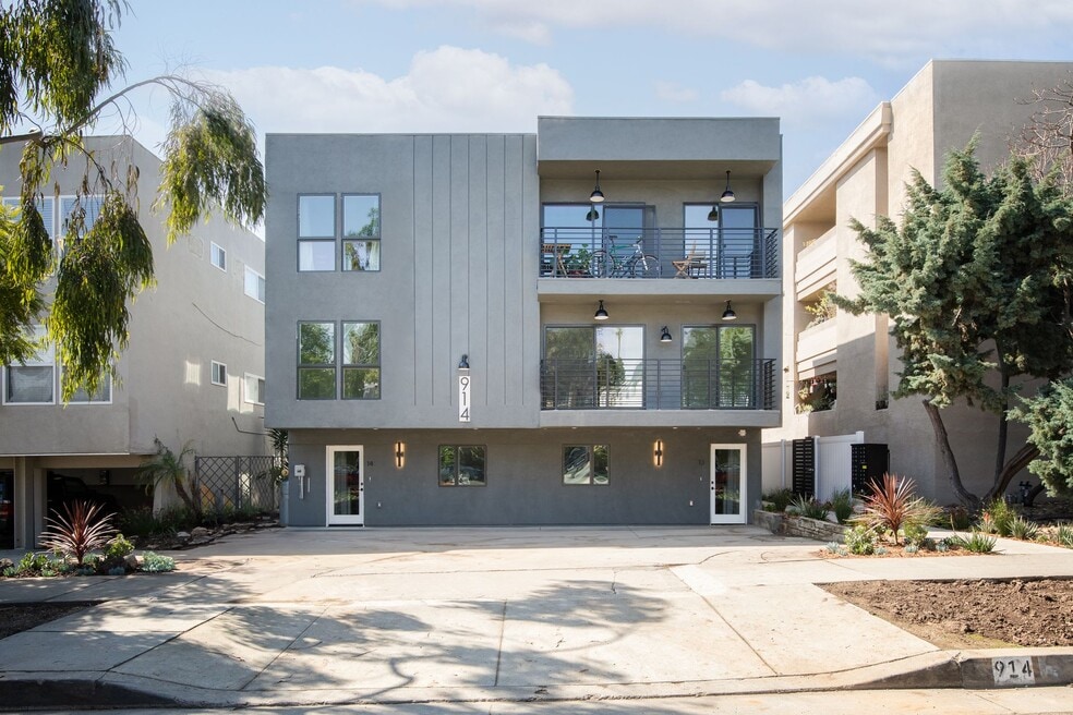 914 7th Street, Santa Monica, CA 90403 - photo 1