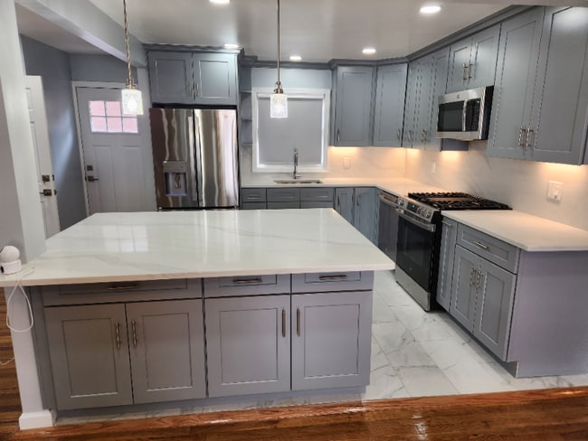 132A Hawthorne Ave unit FL2, Floral Park, NY 11001 - photo 2