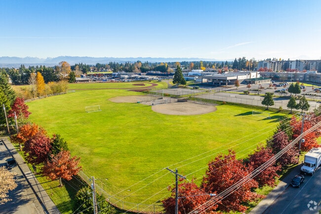 Evergreen Middle School is located in the Evergreen neighborhood of Everett.