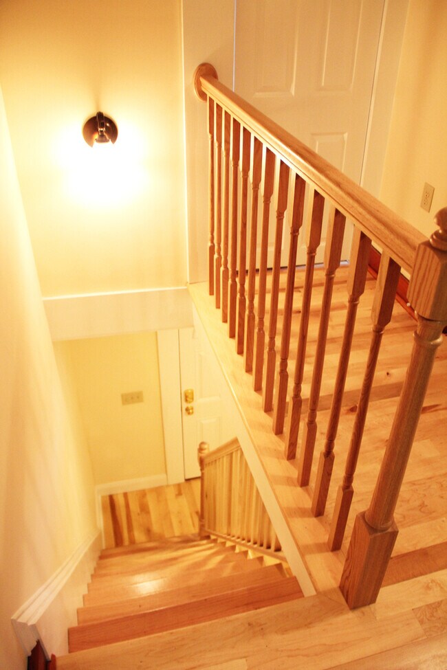 62 George St unit 1, Burlington, VT 05401 - photo 4