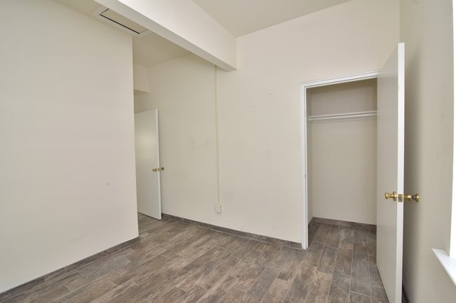 Moorestown Oaks, Moorestown, NJ 08057 - photo 5