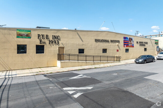 Greater Youth Christian Academy gives students in Baltimore a great learning environment.