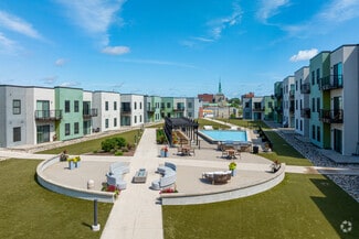 1250 Ewing St, Fort Wayne, IN 46802