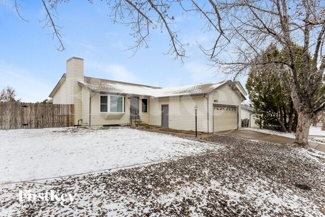 4071 S Nucla Way, Aurora, CO 80013 - photo 2