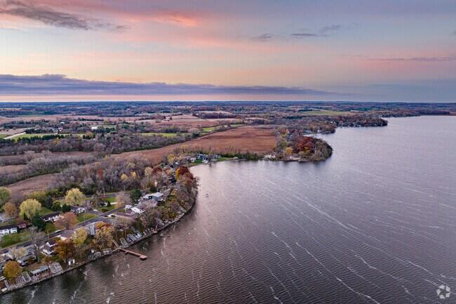 Mcfarland has some beautiful homes located on the shores of Lake Waubesa