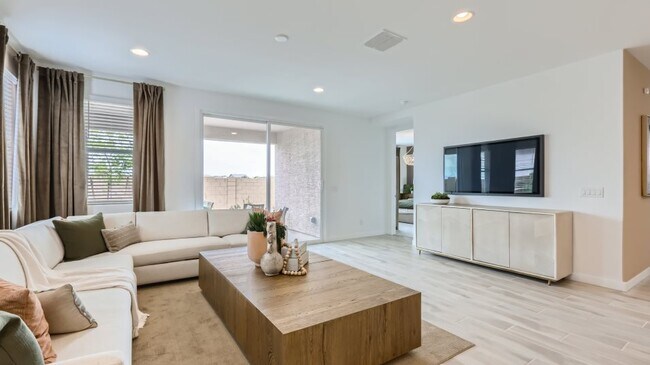 23356 W Weir Ave, Buckeye, AZ 85326 - photo 6