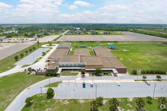 Sam Houston Elementary School hosts grades Pre-K to 5th grade in the La Feria, Tx area.