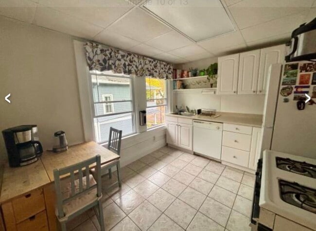 50 Darwin St unit 50 Up, Rochester, NY 14610 - photo 5