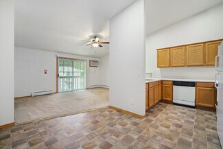 5472 W Michaels Dr, Appleton, WI 54913