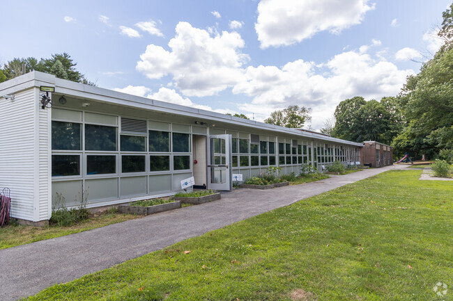 Alternate view at North Scituate Elementary.