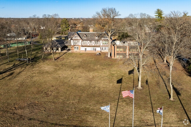 Thomas Jefferson School in Sunset Hills, MO offers a nurturing learning environment.