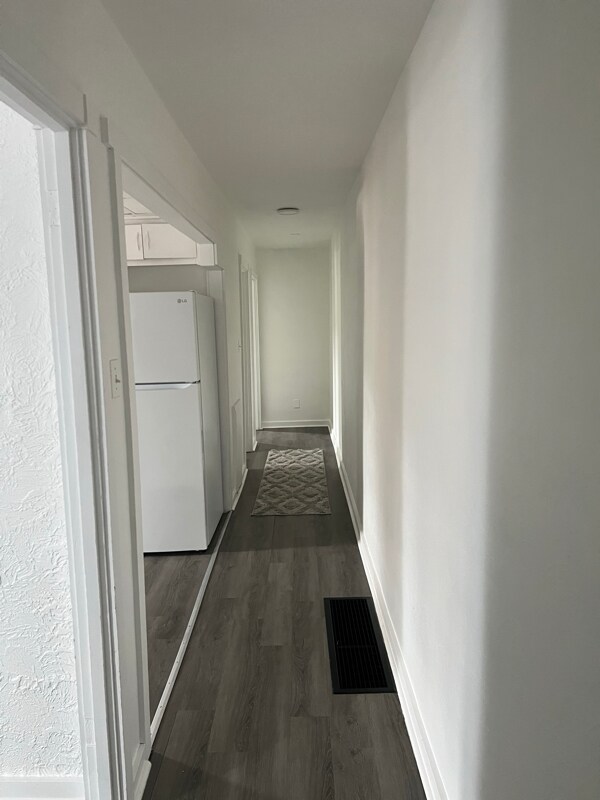 1300 Stewart St unit 1, Natrona Heights, PA 15065 - photo 2