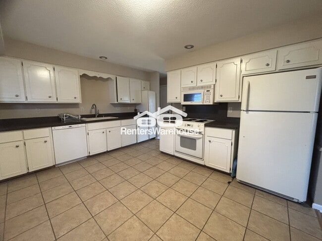 1200 31st St, West Des Moines, IA 50266 - photo 4