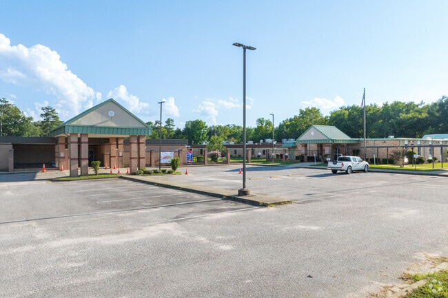 Lemira Elementary School has after-school activities for students.