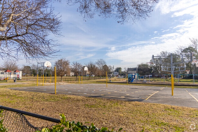 Community involvement is a priority at Lindenwood Elementary School.