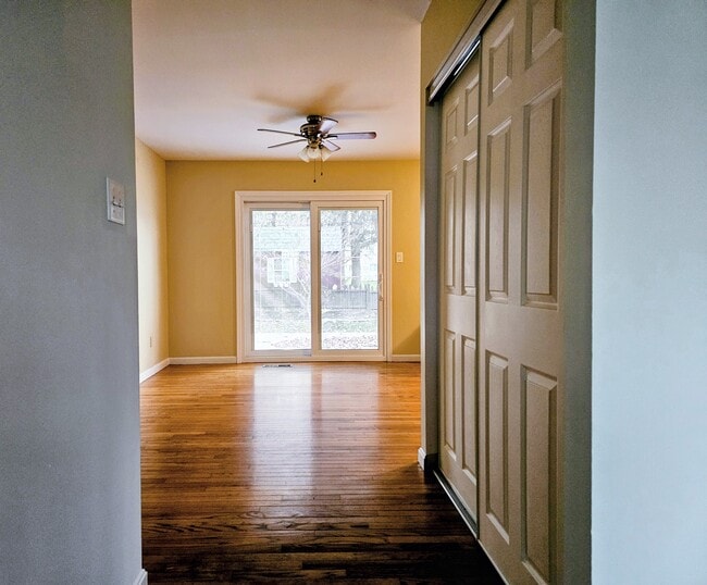 16 Brookview Dr, Lititz, PA 17543 - photo 5