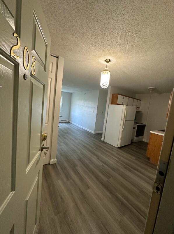 1518 1st St E Unit 208, Thief River Falls, MN 56701