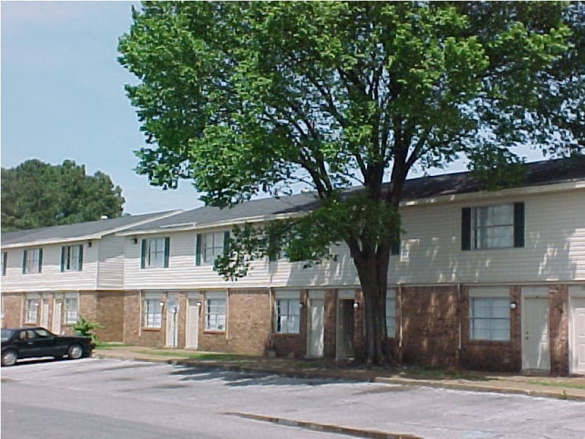 Bent Creek Apartments, West Memphis, AR 72301 - photo 1