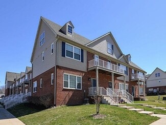 2076 Cloverly Ln, Ann Arbor, MI 48108