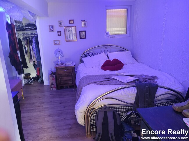 69 Chiswick Rd unit 8, Brighton, MA 02135 - photo 4