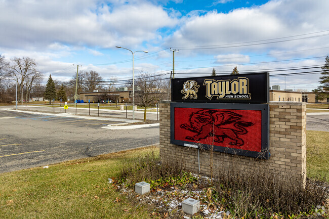 Sign in front of Taylor High School.