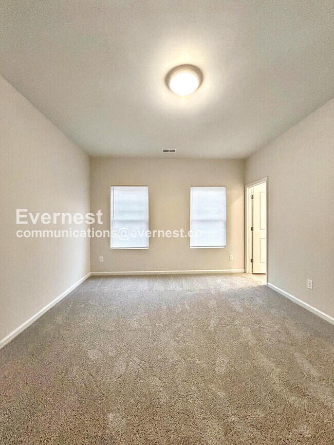 314 N Correll St, Landis, NC 28088 - photo 5