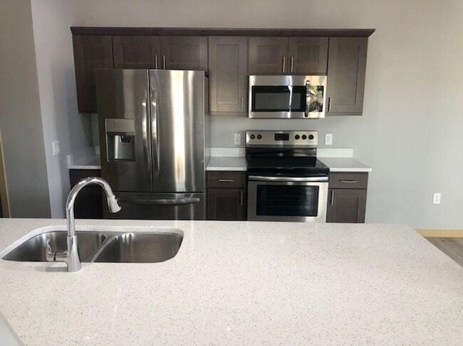 6058 Driscoll Dr, Madison, WI 53718 - photo 6