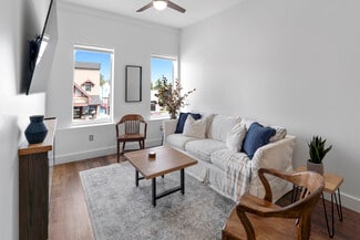 133 W Main St Unit 2, Gaylord, MI 49735