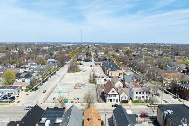 Riverwest Elementary School is nestled within the Riverwest neighborhood.