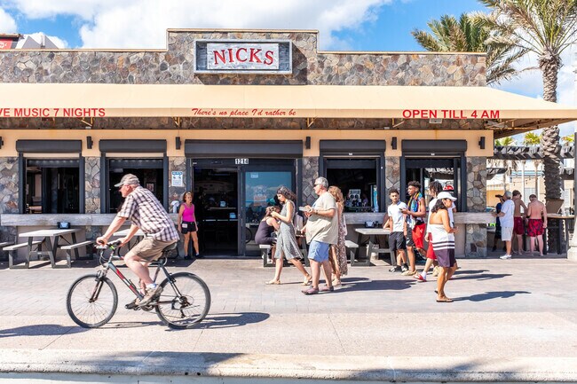Make sure to stop by Nick's on the Boardwalk near North Beach for a bite to eat.