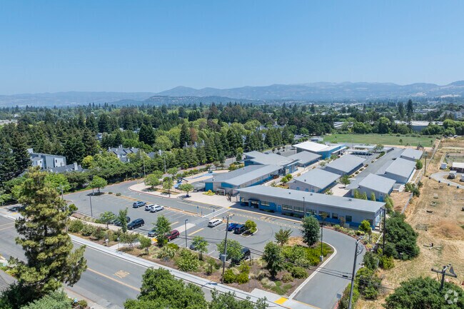 Snow Elementary School is part of the Napa Valley Unified School District.