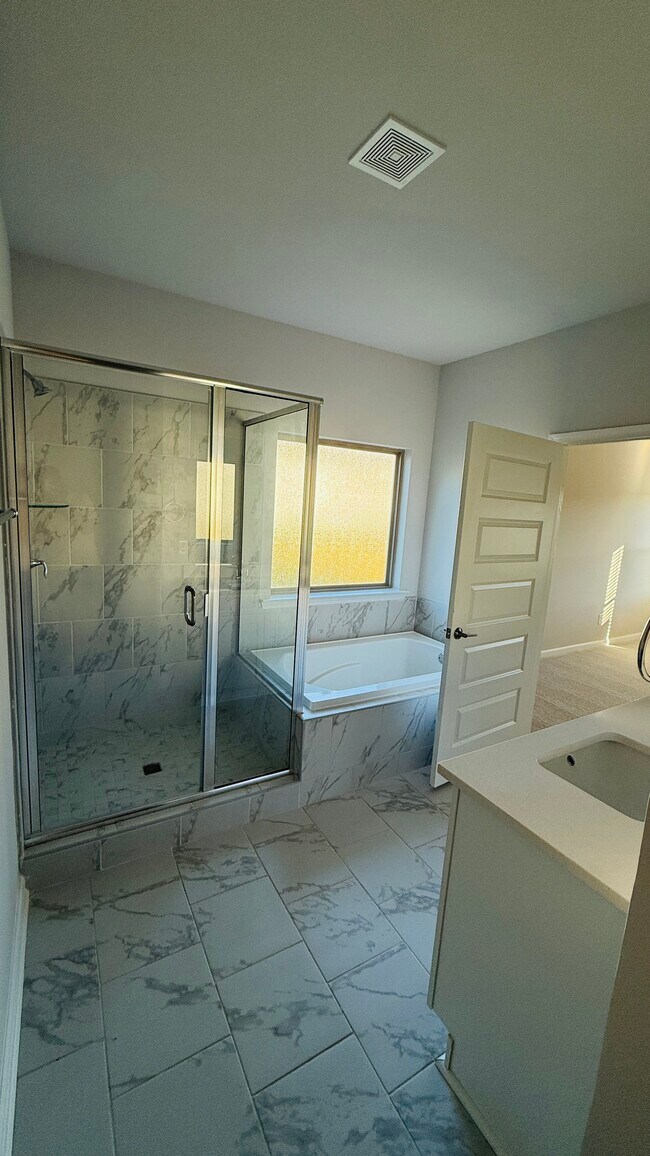 25150 Addlestone Dr, Athens, AL 35613 - photo 6