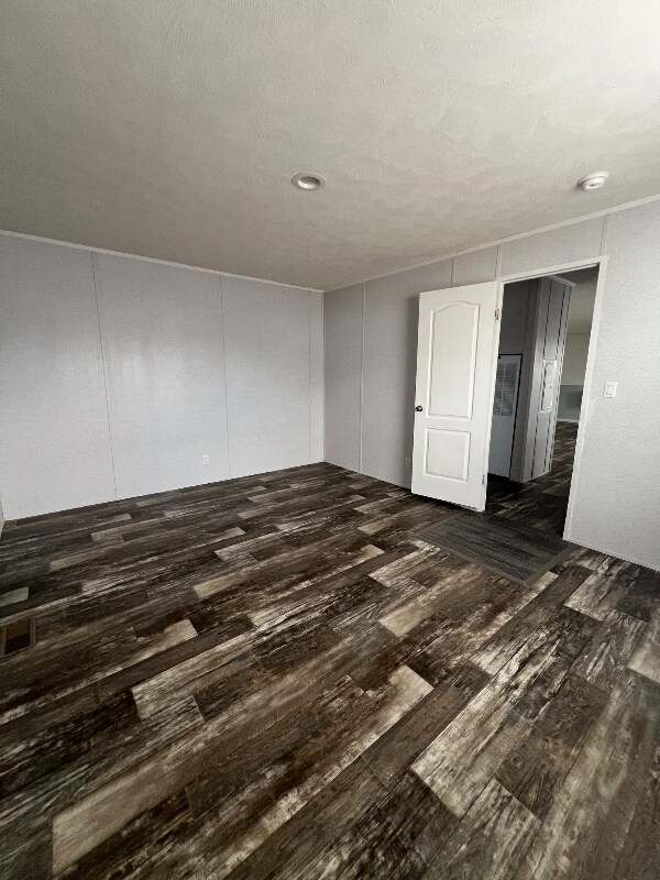 510 Mcmanus St, Kingsville, TX 78363 - photo 7