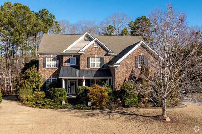 You can also find large traditional style homes in Wesley Chapel.