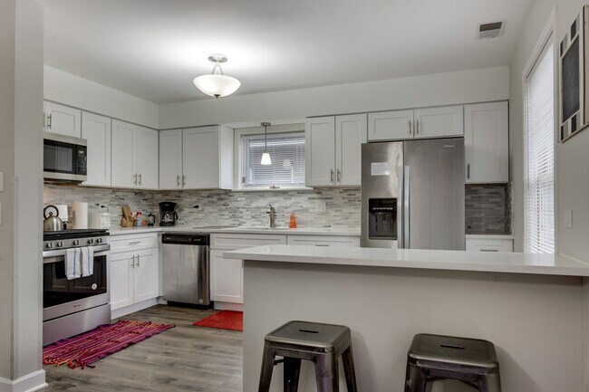 226 S Hoyne Ave unit ID1255621P, Chicago, IL 60612 - photo 3