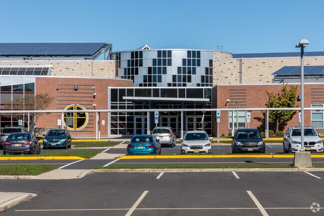 Upper Elementary School has students in the 5th & 6th grades in North Hanover.