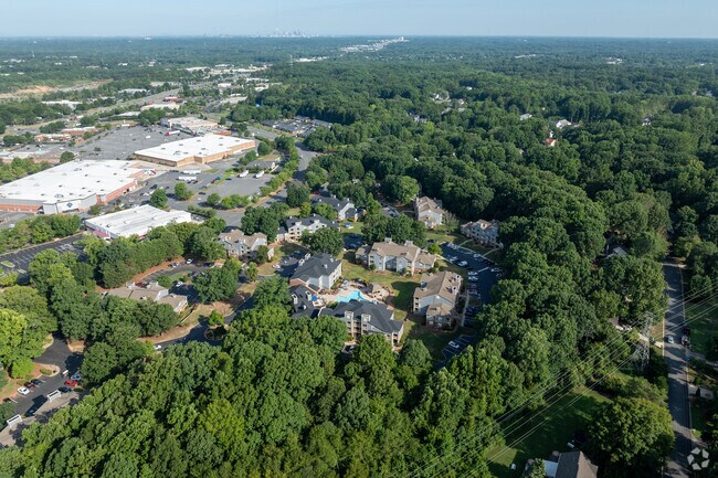 Windsor Landing Apartments, Matthews, NC 28105 - photo 6