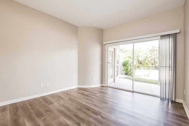 1409 Center St, Ocoee, FL 34761 - photo 5