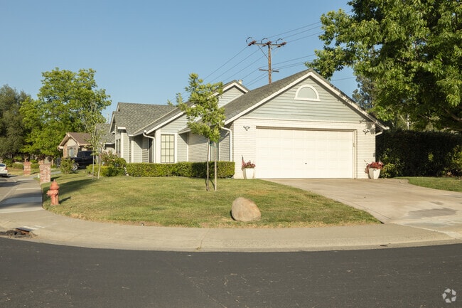 There's a variety of home styles and prices in Del Paso Vale.