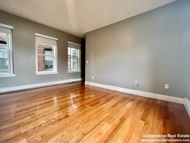 477 Dudley St unit 4, Roxbury, MA 02119 - photo 4