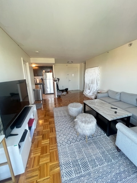 200 Freeman St unit 902, Brookline, MA 02446 - photo 1