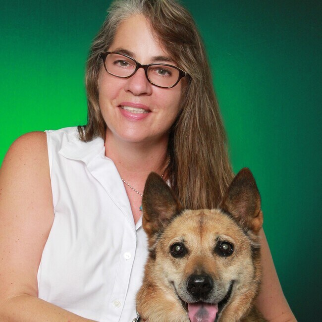 Agent Photo