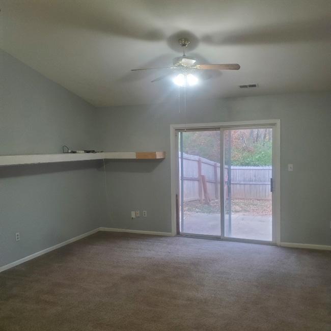 38 Joan Dr unit 38b Joan dr, Saint Peters, MO 63376 - photo 3