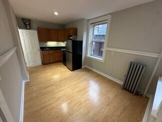 46 Joy St Unit 15, Boston, MA 02114