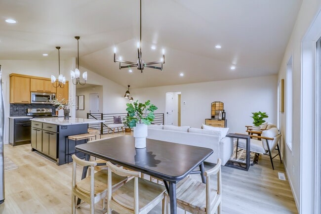 5816 James Dr W unit 37410321, West Fargo, ND 58078 - photo 5