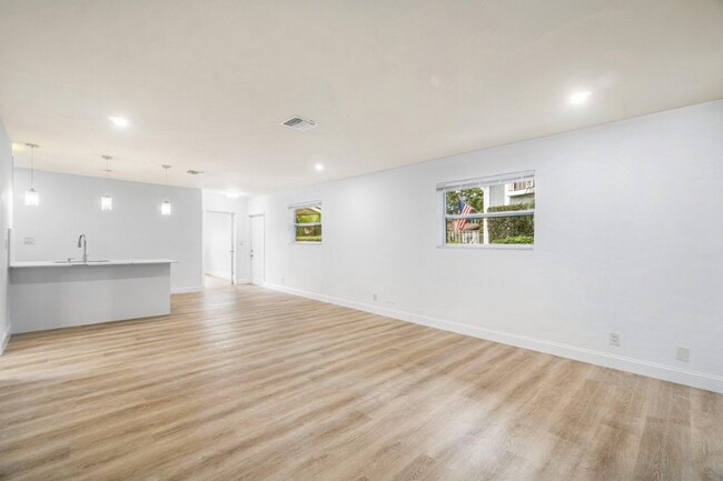 434 SW 9th St, Boca Raton, FL 33432 - photo 7