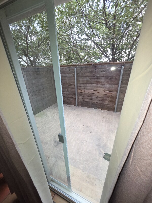 115 W Koenig Ln unit 103, Austin, TX 78751 - photo 6