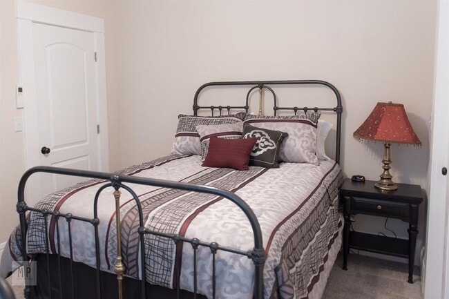 104 W Fulton St unit 104, Stockton, CA 95204 - photo 3